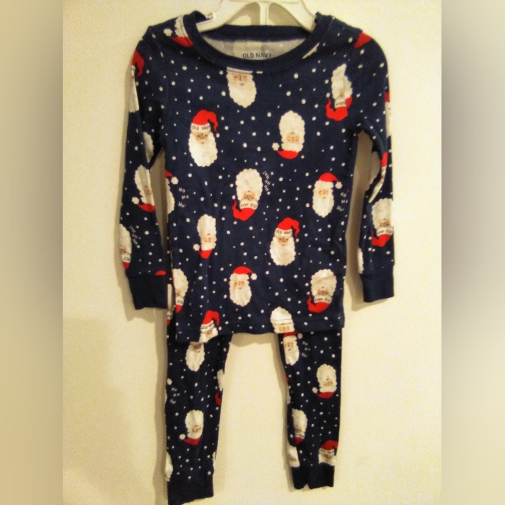 3T old navy pajamas
